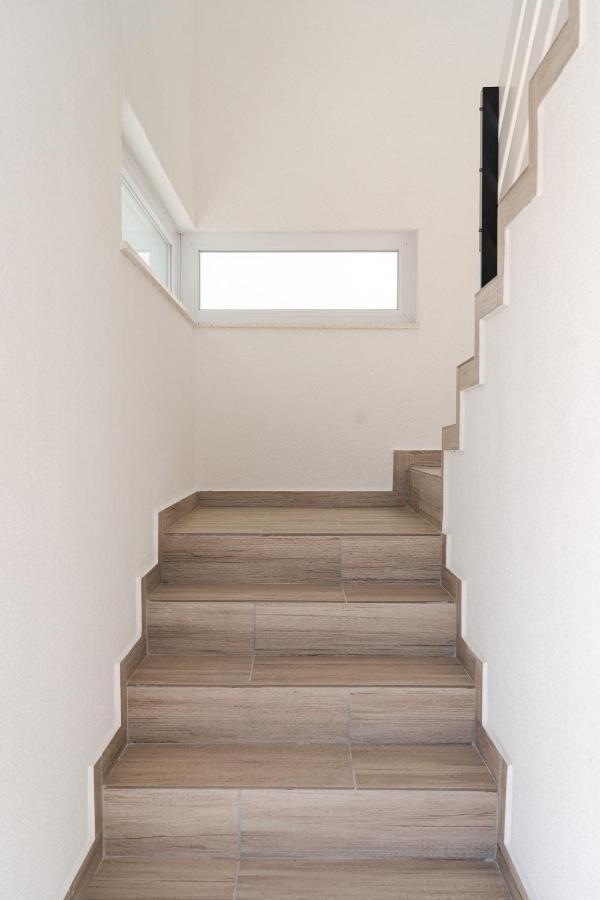 Station 22 - Brand New Apartment With A Terrace And Private Parking Vir Buitenkant foto